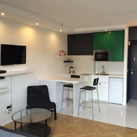 아파트 Emerald Mokotowska 59 바르샤바